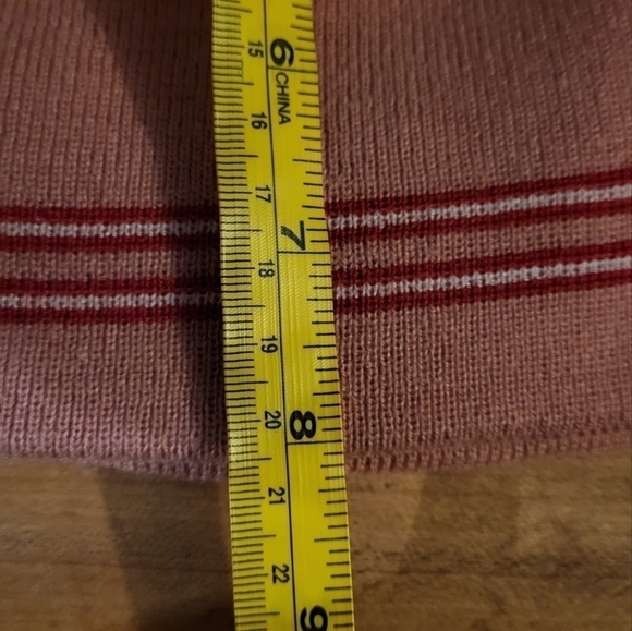 NFL Reebok NE Patriots Pink Winter Beanie Hat - Picture 6 of 7